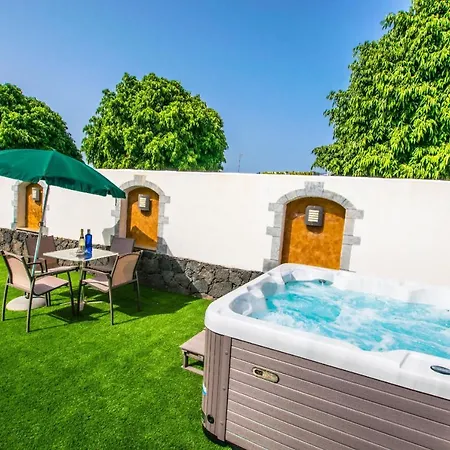 Arcos - Lh160 By Now Ltd Playa Blanca (Lanzarote)