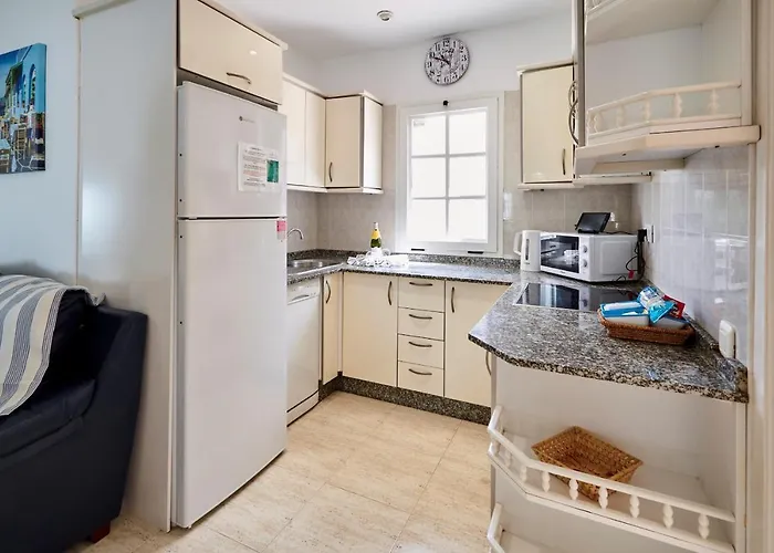 Arcos - Lh160 By Now Ltd *